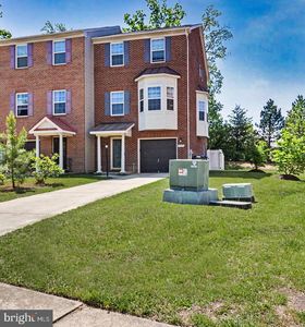 5043 Oyster Reef Pl