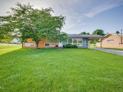 412 Colonial Heights Rd