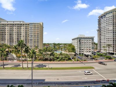 5601 Collins Ave APT 620