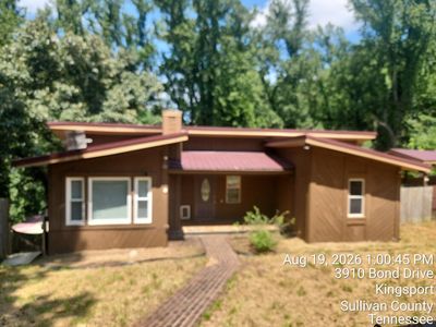 3910 Bond Dr