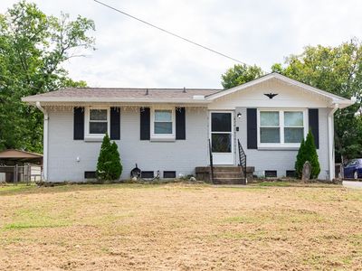1406 Bain Dr