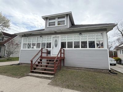 119 W Thompson Ave