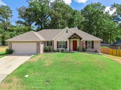 108 Country Club Dr