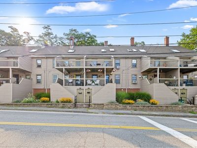 Property at 31 Merrimac St Unit 31, Amesbury, MA