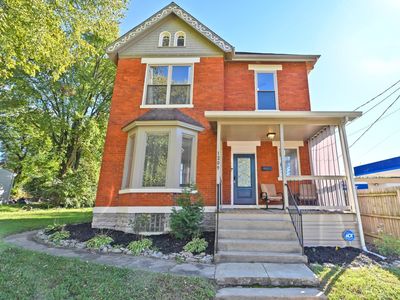 1209 Regent Ave