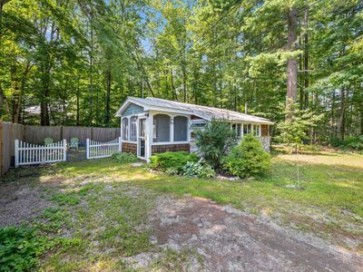 2396 West Side Road