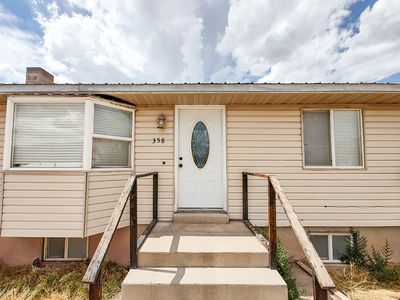 358 S Center St