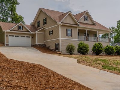 15004 Beacon Ridge Dr