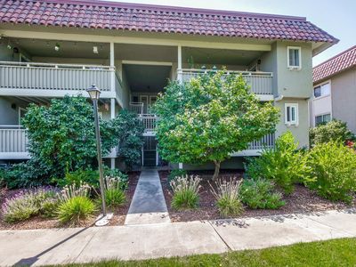 2779 Mauricia Ave #A