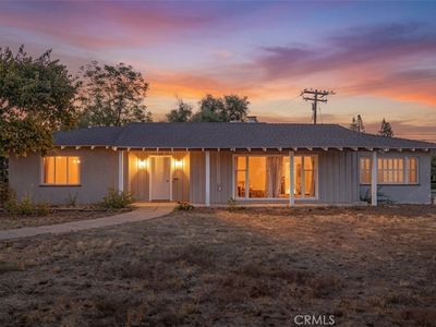 604 E Mariposa Dr