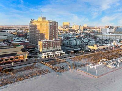 2721 Boardwalk #1209