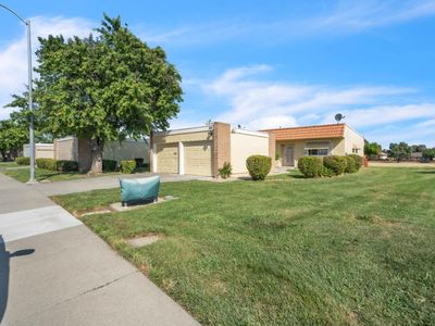 636 Yellowstone Dr