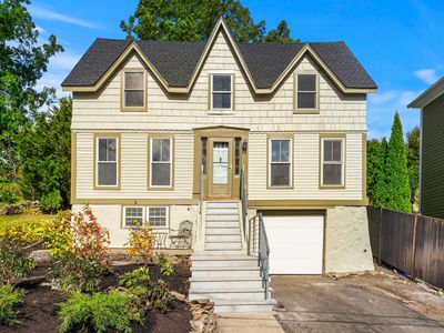 17 Cottage St