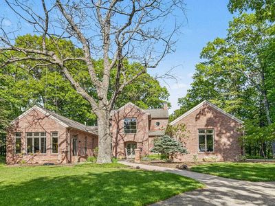 N3870 N Grand Oak Dr