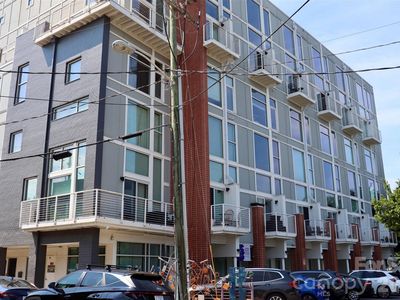 3123 N Davidson St Suite 204