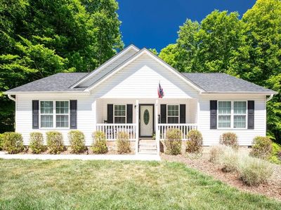 4738 Colonial Cir