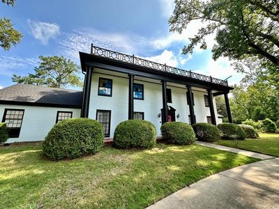 939 Overlook Dr