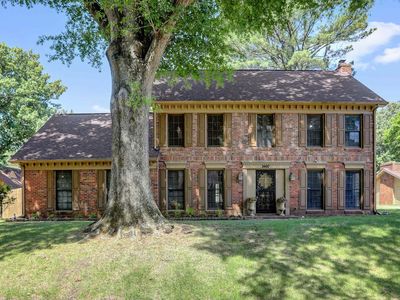 2407 Lacosta Dr