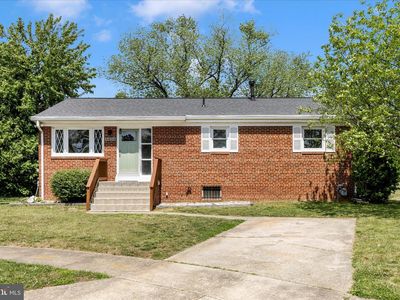 Property at 5806 Cheryl Ln, District Heights, MD