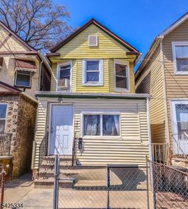 Property at 259 S 18Th St, Newark, NJ