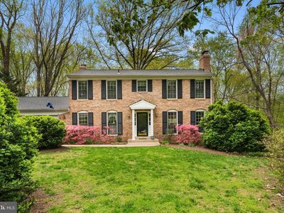 10505 Adel Rd