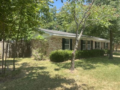705 4th Cres