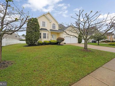 1304 Sassafras Ln