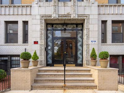 333 Fairmount Ave APT 5J