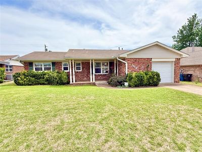 1016 W Peebly Dr