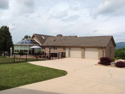 252 Richardson Dr