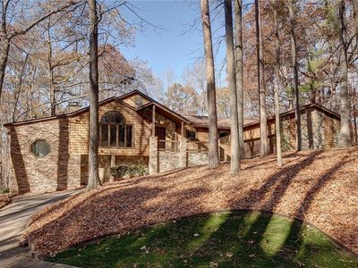 935 Pine Grove Pointe Dr