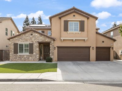 2086 Chennault Avenue