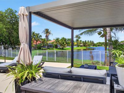 480 Cambridge Dr