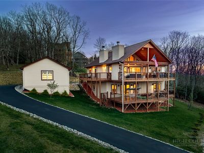 1161 Grandview Drive Extension