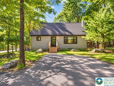 245 Somerset Dr