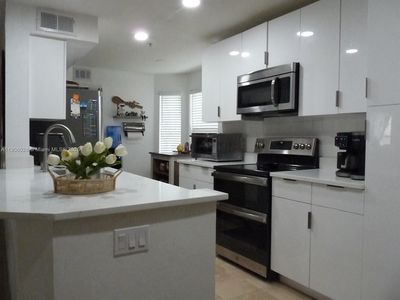 400 Summit Ridge Pl APT 216