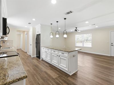 340 Oak Ridge Dr