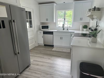 6017 ROBBINS Circle N