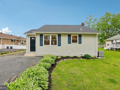 Property at 6721 Harewood Park Dr, Middle River, MD