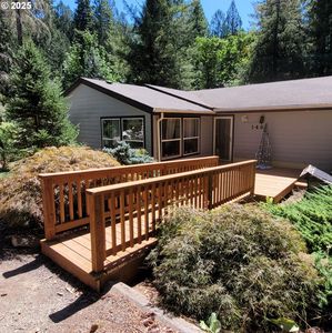 145 Elk Ln