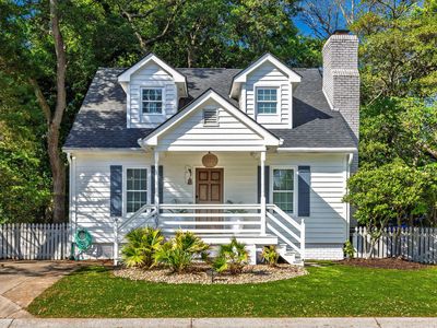 1507 Village Sq