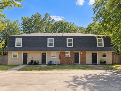 684-690 N Betty Jo Dr