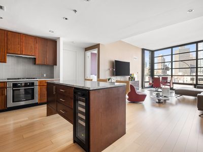 580 Washington St #Penthouse 05