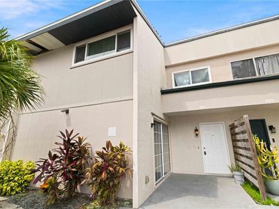 1006 LONGFELLOW COURT