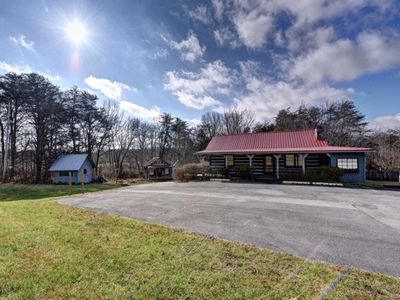 2300 Highway 127 S