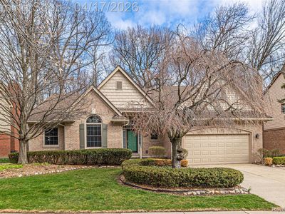 734 Lake Ridge Rd