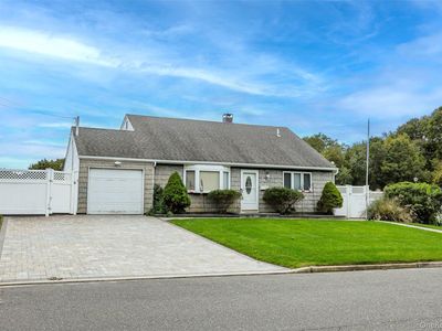 78 Circle Drive N