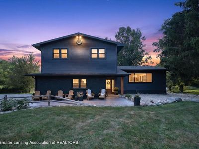 1686 S Stewart Rd