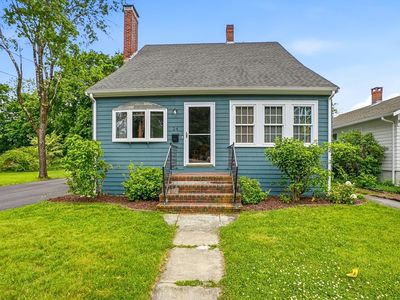 24 Henry St