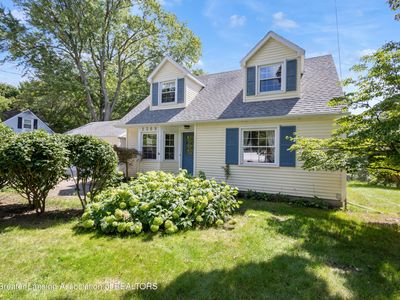 2369 Seminole Dr